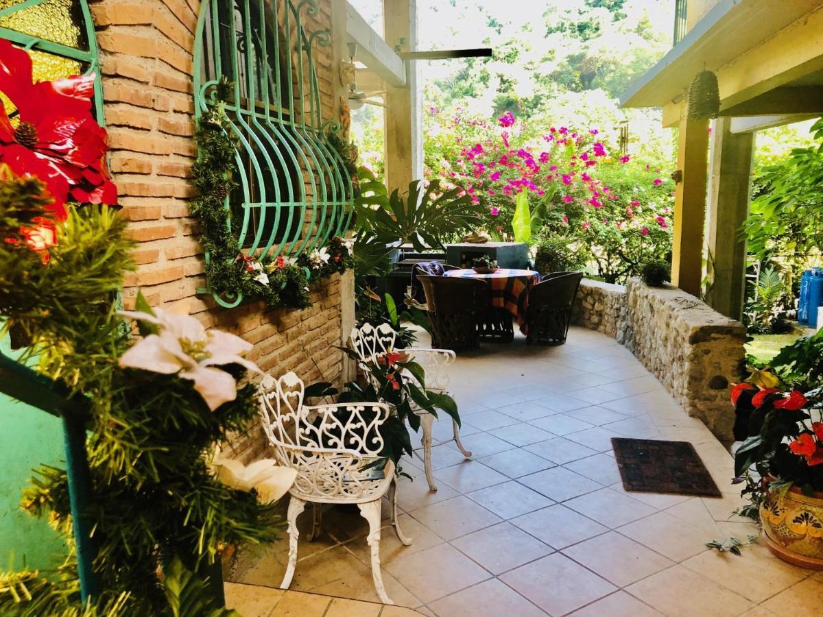 Casa Cereza Apartments プエルトバラータ エクステリア 写真